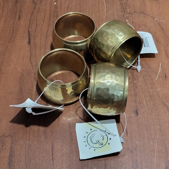 Vintage Kemp Beatley Hammered Brass Round Napkin Ring Holders Set of 4 - Picture 1 of 9
